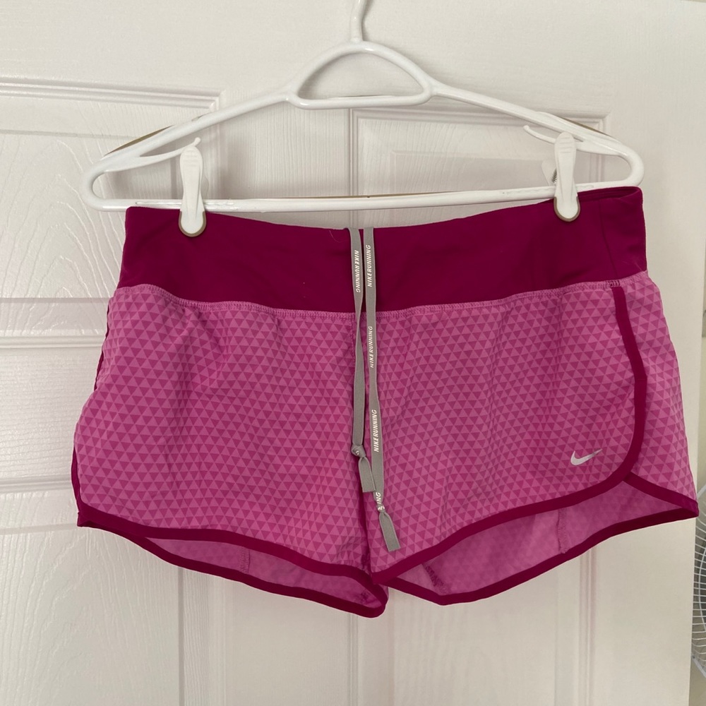 Nike shorts - Picture 1 of 1